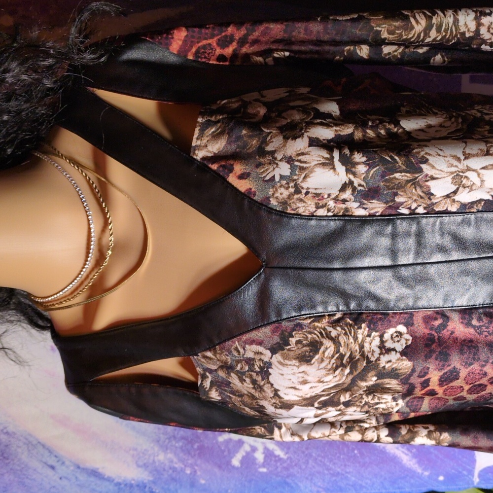 VENUS Elegant Black Fax Leather Apparel